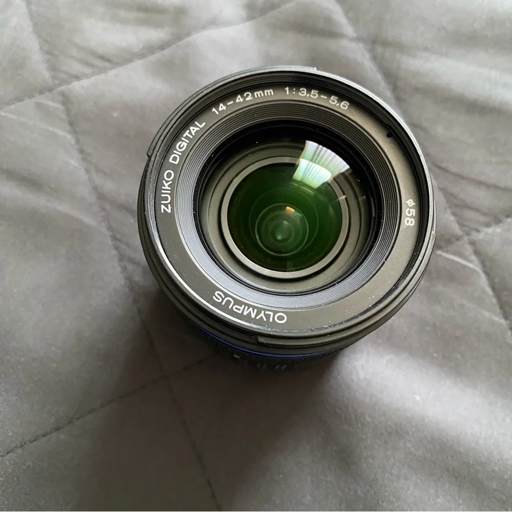 Olympus Digital Lens 14-42mm 1:3.5-5.6 ED